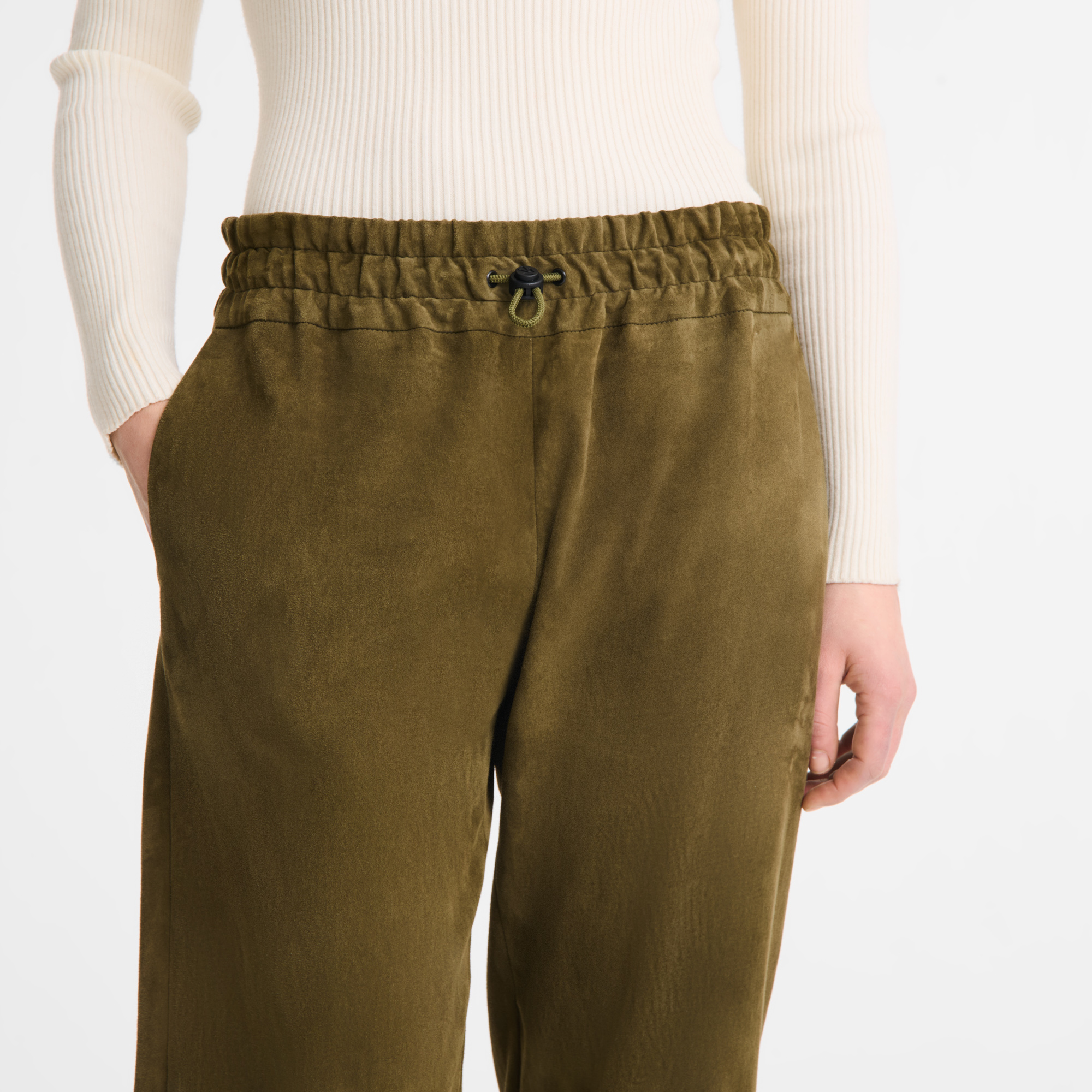 Pantalones rectos de cuero